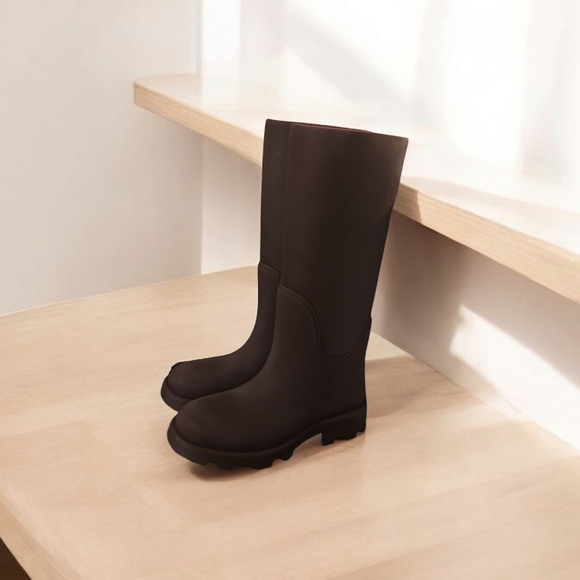 Burberry Shoes - Women's Black Boots